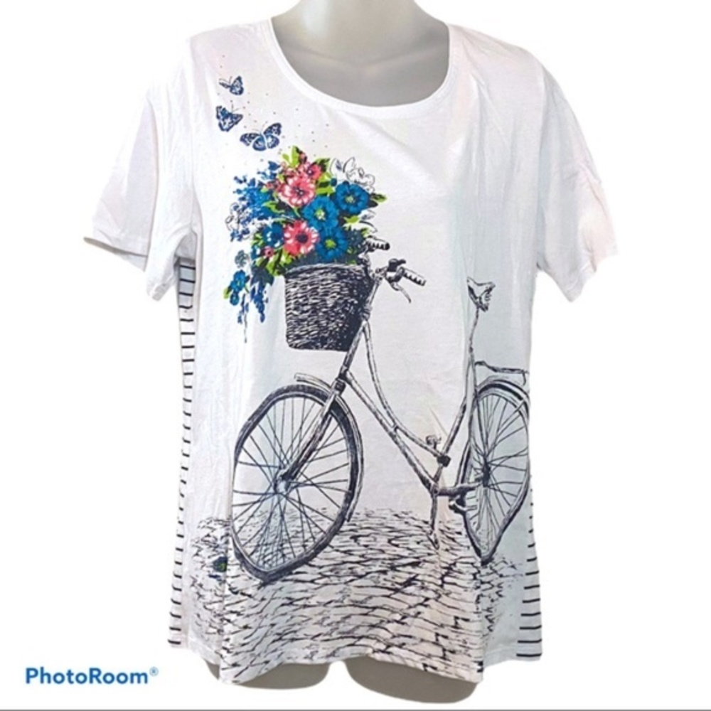 Alia White Bicycle Rhinestone Graphic Tee Size M